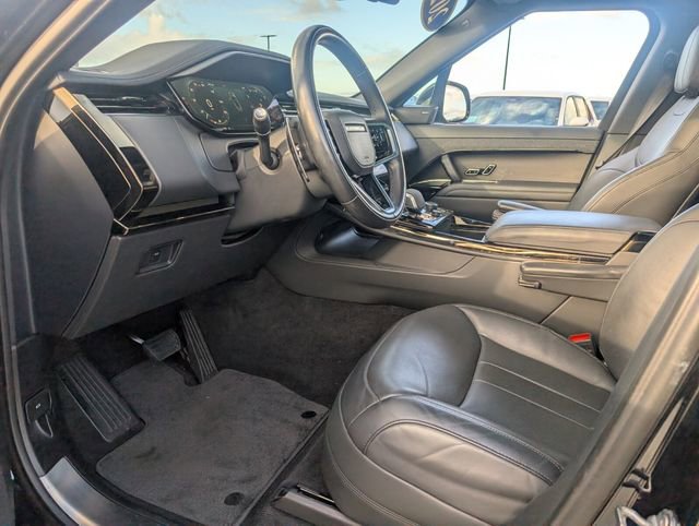 Used 2023 Land Rover Range Rover Sport SE image 6