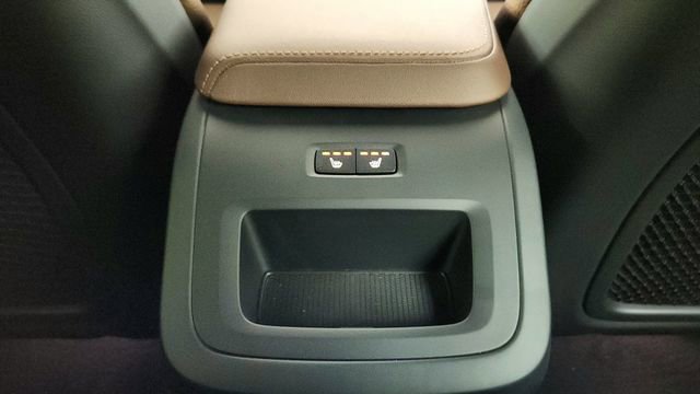 New 2026 Volvo V60 B5 Cross Country Plus w/ Protection Package Premier AWD/4WD image 30