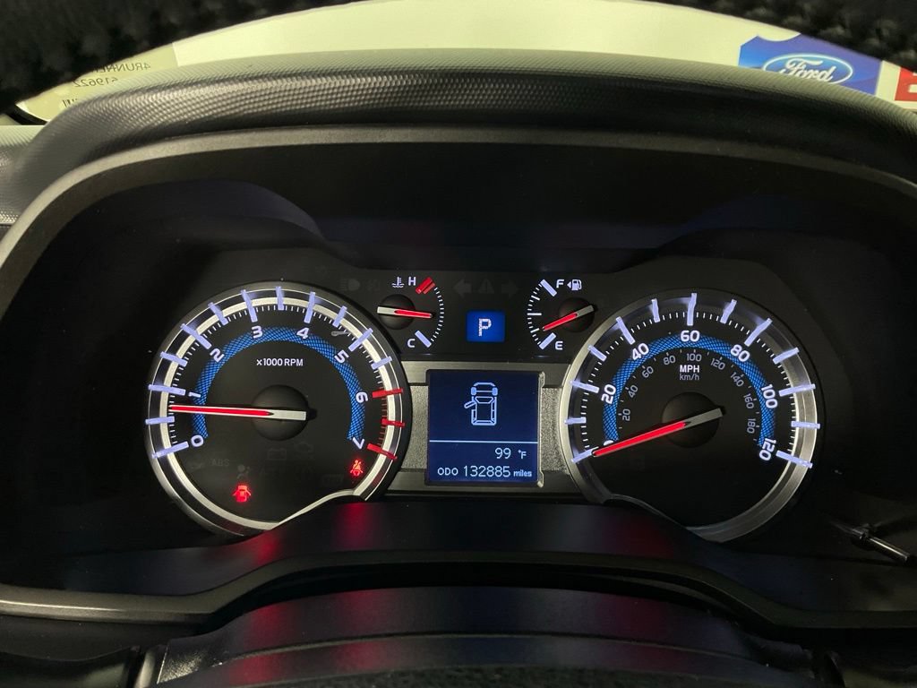 Used 2019 Toyota 4Runner TRD Off-Road AWD/4WD image 26