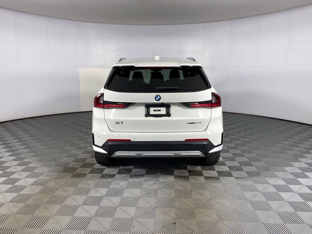 New 2026 BMW X1 xDrive28i w/ Technology Package image 24
