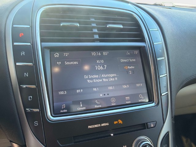 Used 2019 Lincoln Nautilus Reserve FWD image 18