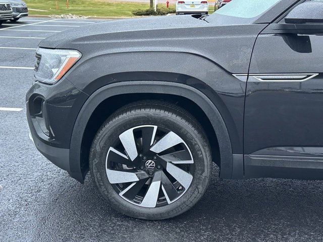 New 2026 Volkswagen Atlas Cross Sport SE image 7