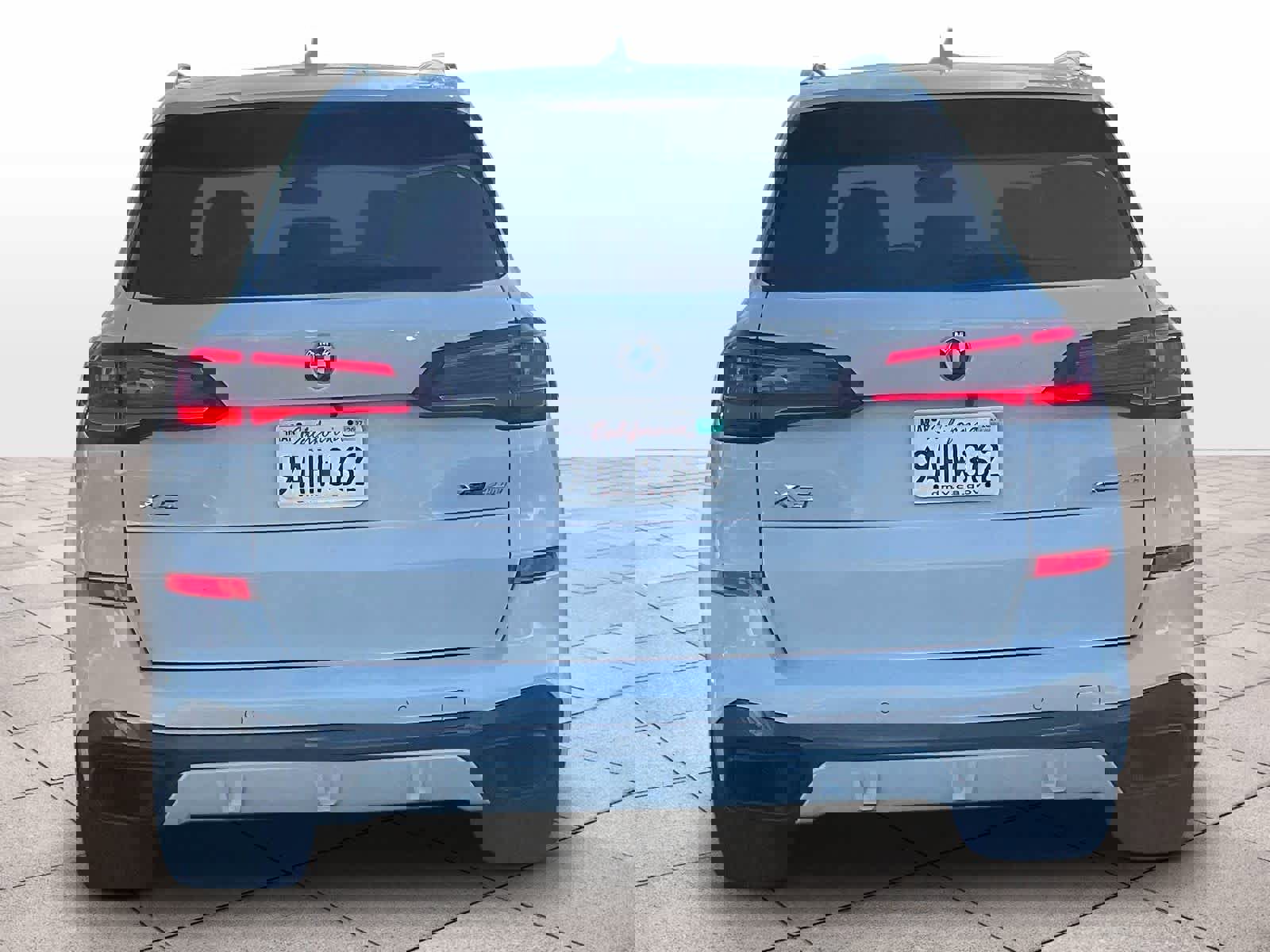 Used 2022 BMW X5 xDrive40i w/ M Sport Package image 6