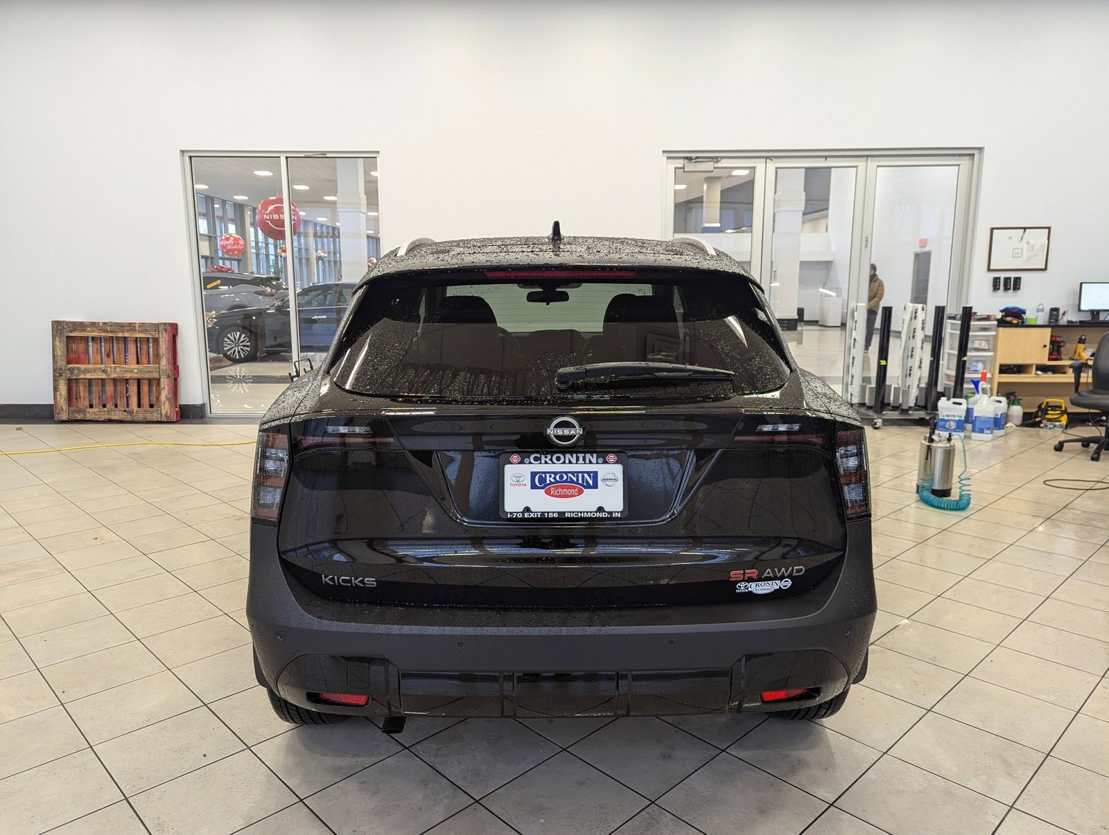 New 2025 Nissan Kicks SR image 3