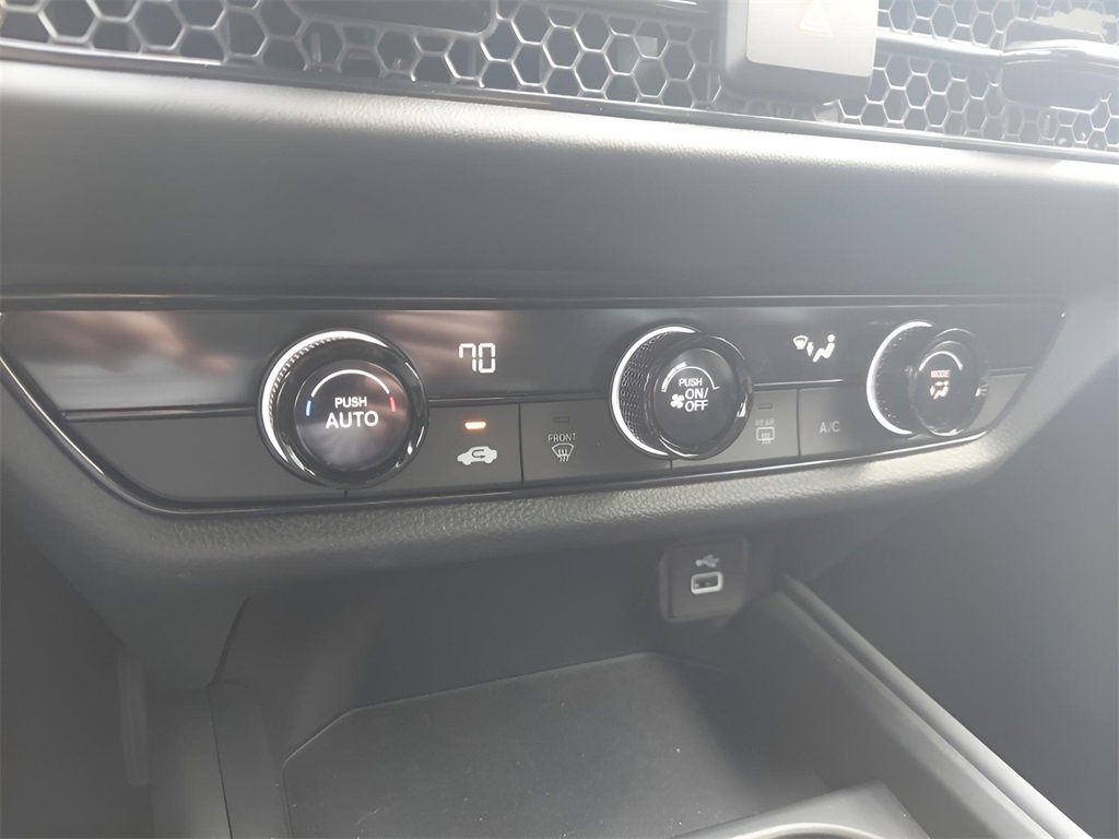 Certified 2025 Honda HR-V LX image 26