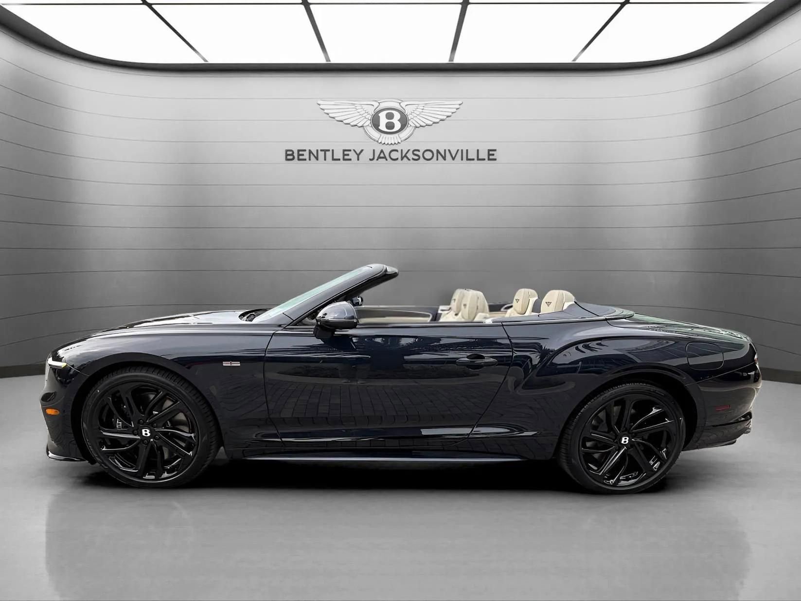 New 2025 Bentley Continental GT Speed image 24