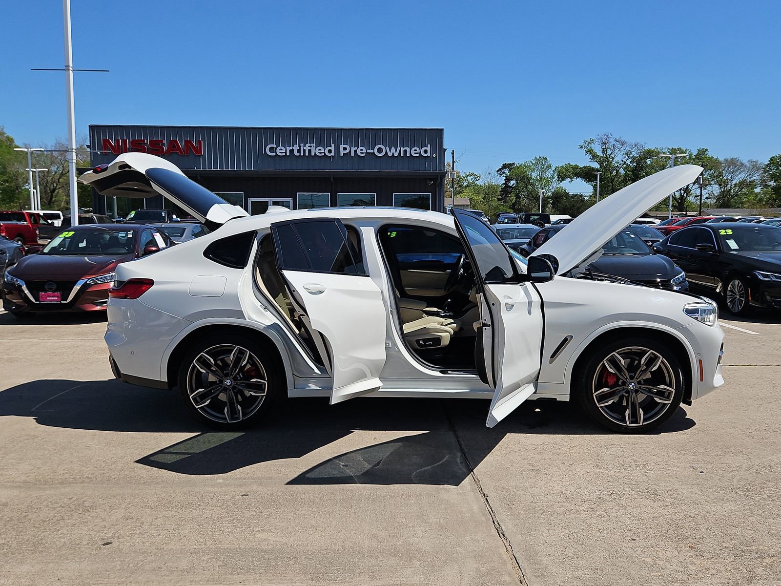 Used 2021 BMW X4 M40i w/ Executive Package image 12