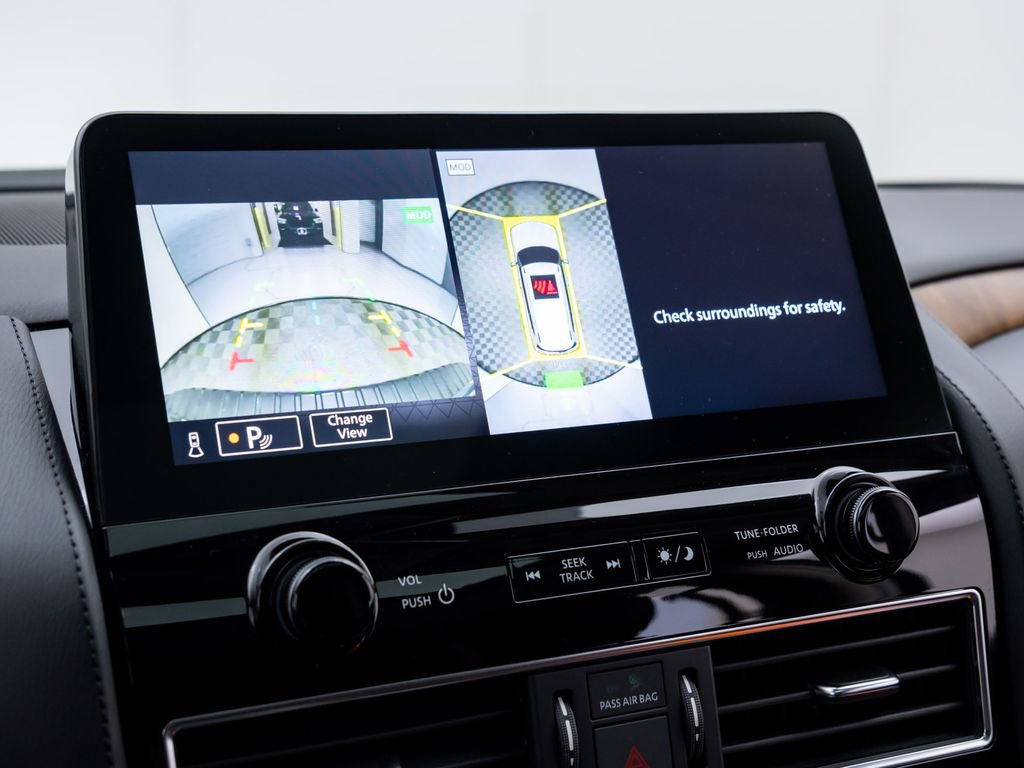 Used 2023 Nissan Armada SL w/ Captain's Chairs Package image 26