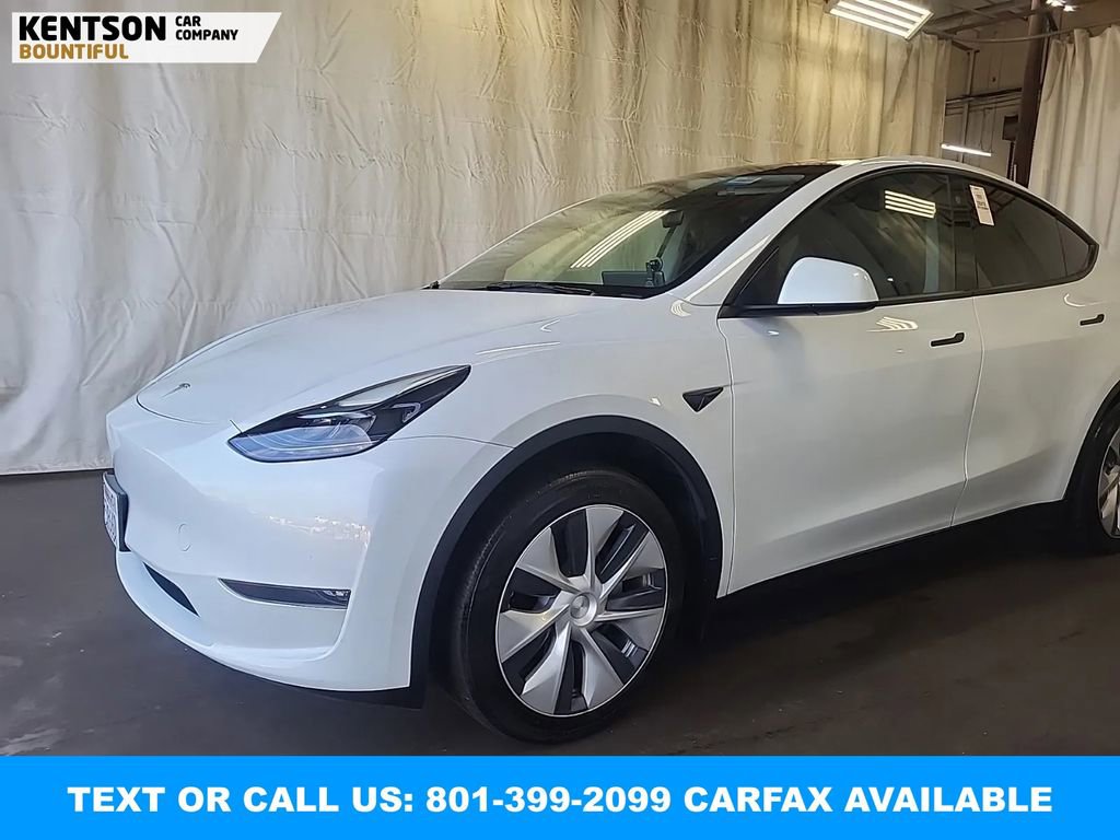 Used 2023 Tesla Model Y Long Range AWD/4WD image 1