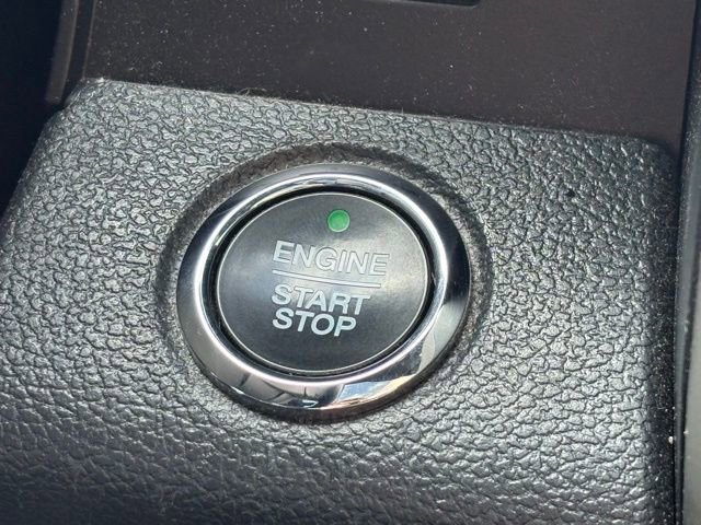 Used 2020 Ford F150 Lariat w/ Equipment Group 502A Luxury AWD/4WD image 17