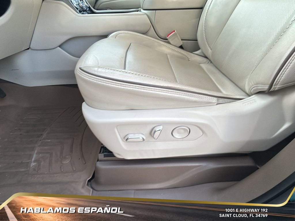 Used 2022 GMC Yukon Denali image 12