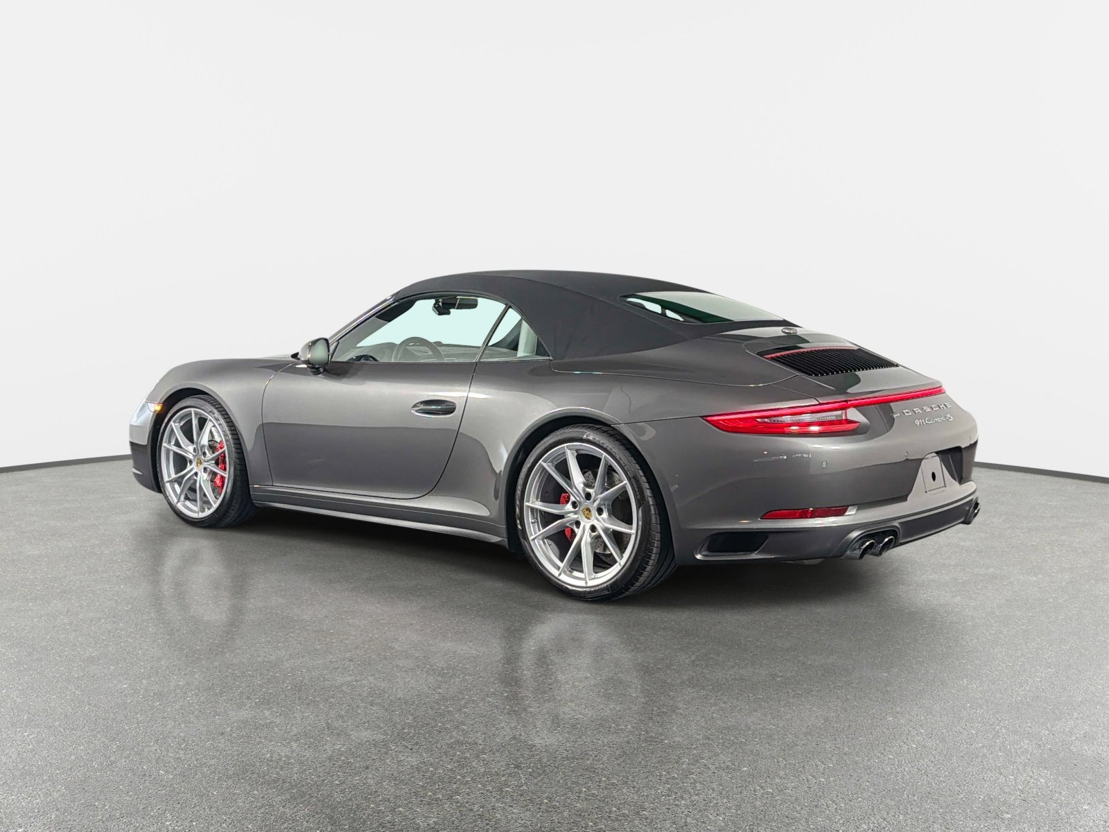 Used 2018 Porsche 911 Carrera 4S AWD/4WD image 5