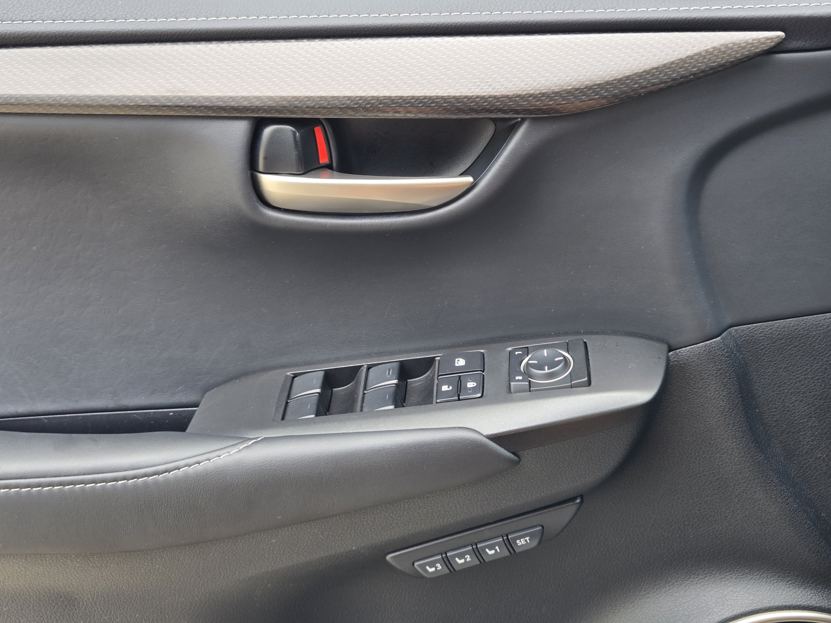 Used 2016 Lexus NX 200t FWD w/ Premium Package image 21