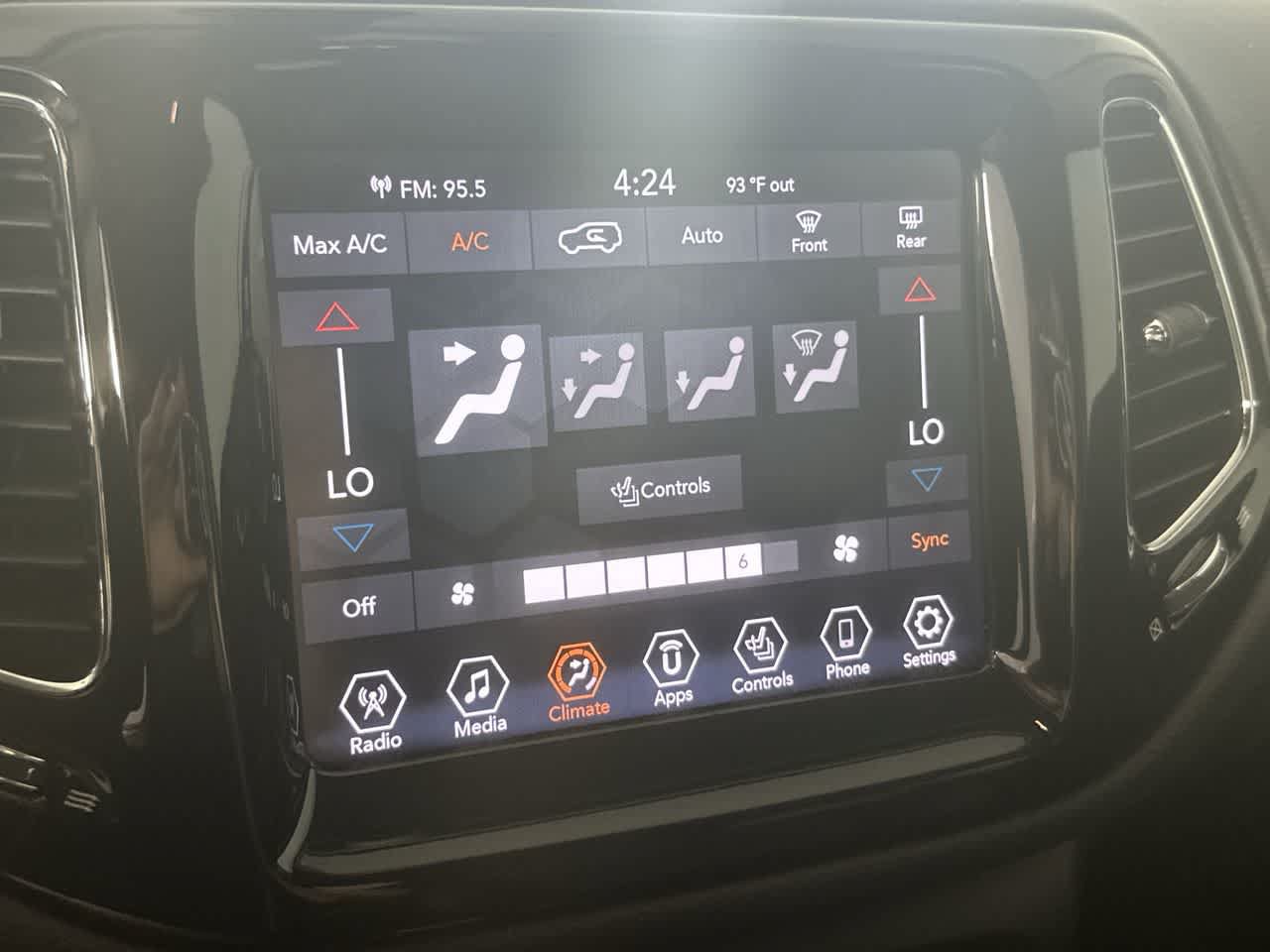 Used 2020 Jeep Compass Limited AWD/4WD image 28