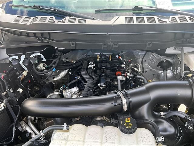 Used 2025 Ford F150 Platinum w/ Equipment Group 702A High AWD/4WD image 34