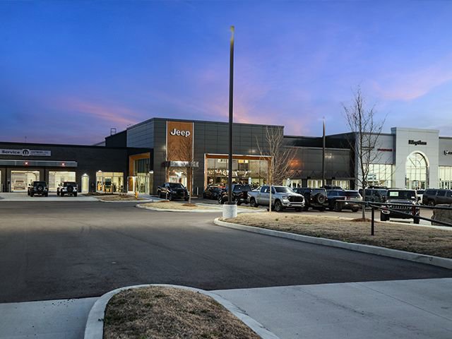 New 2026 Jeep Compass Latitude w/ Sun and Sound Group image 4