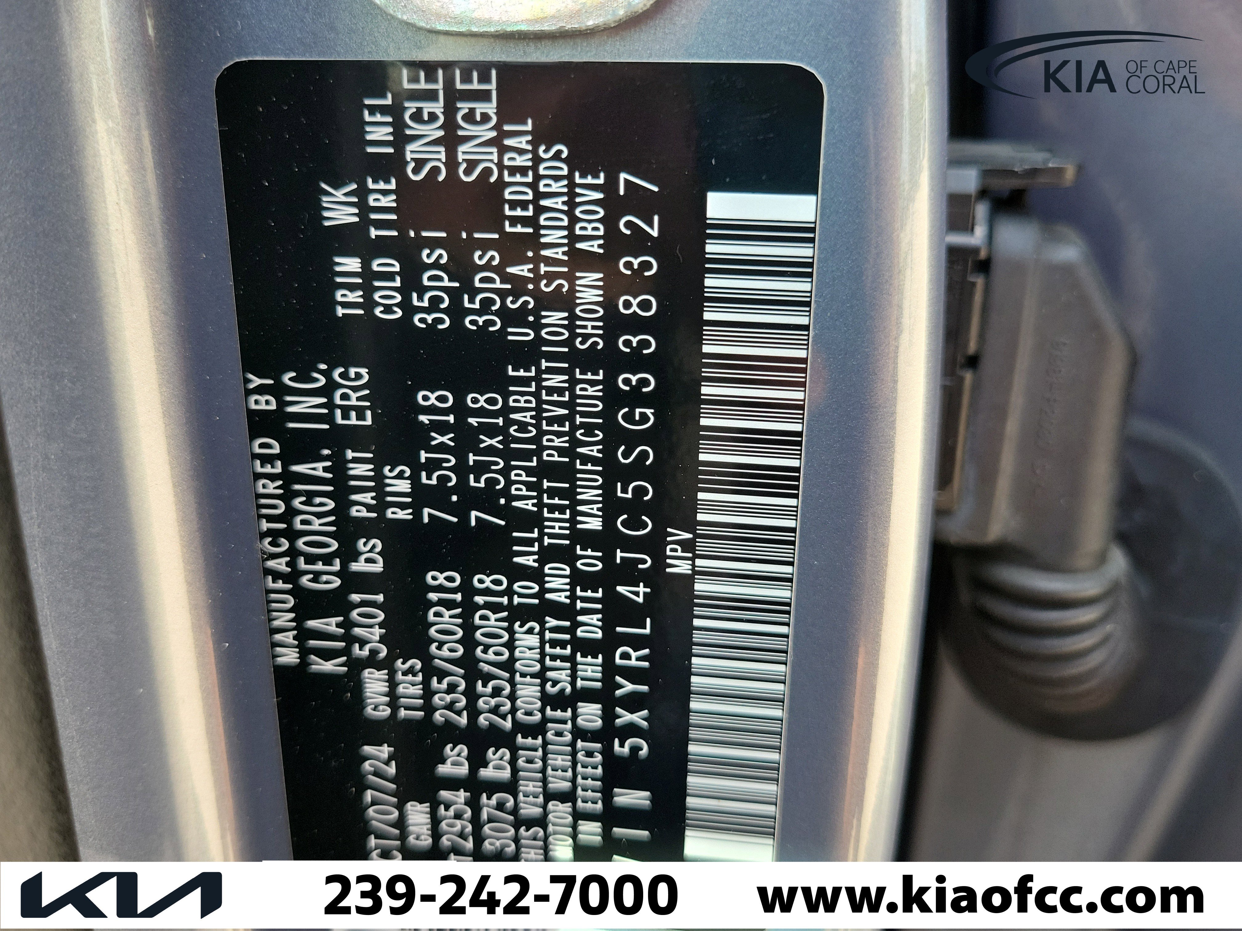 Certified 2025 Kia Sorento S FWD image 31