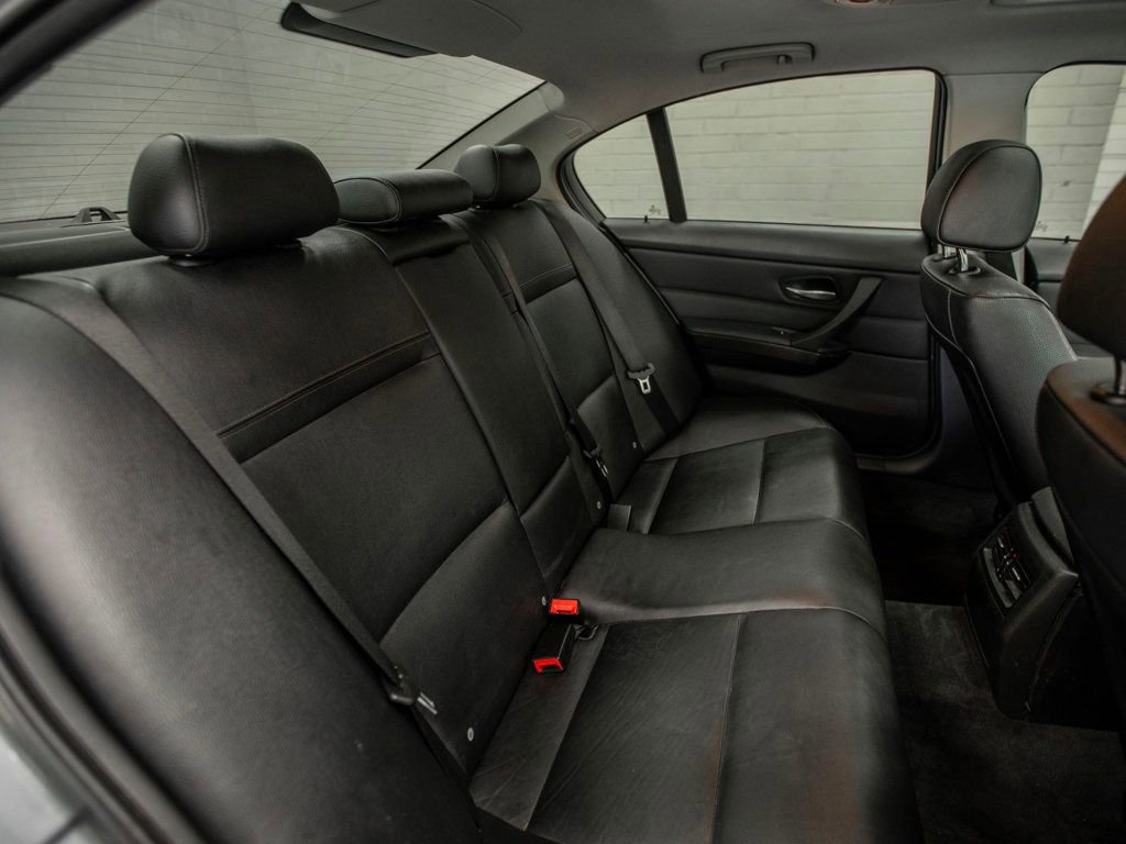 Used 2011 BMW 335i Sedan image 23