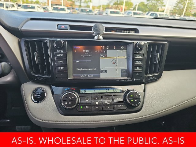Used 2018 Toyota RAV4 Limited FWD image 22