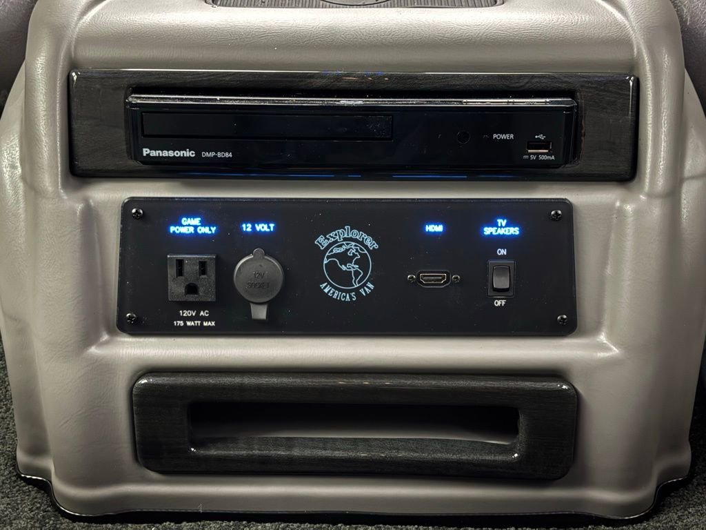 New 2025 GMC Savana 2500 Extended w/ Driver Convenience Package image 47