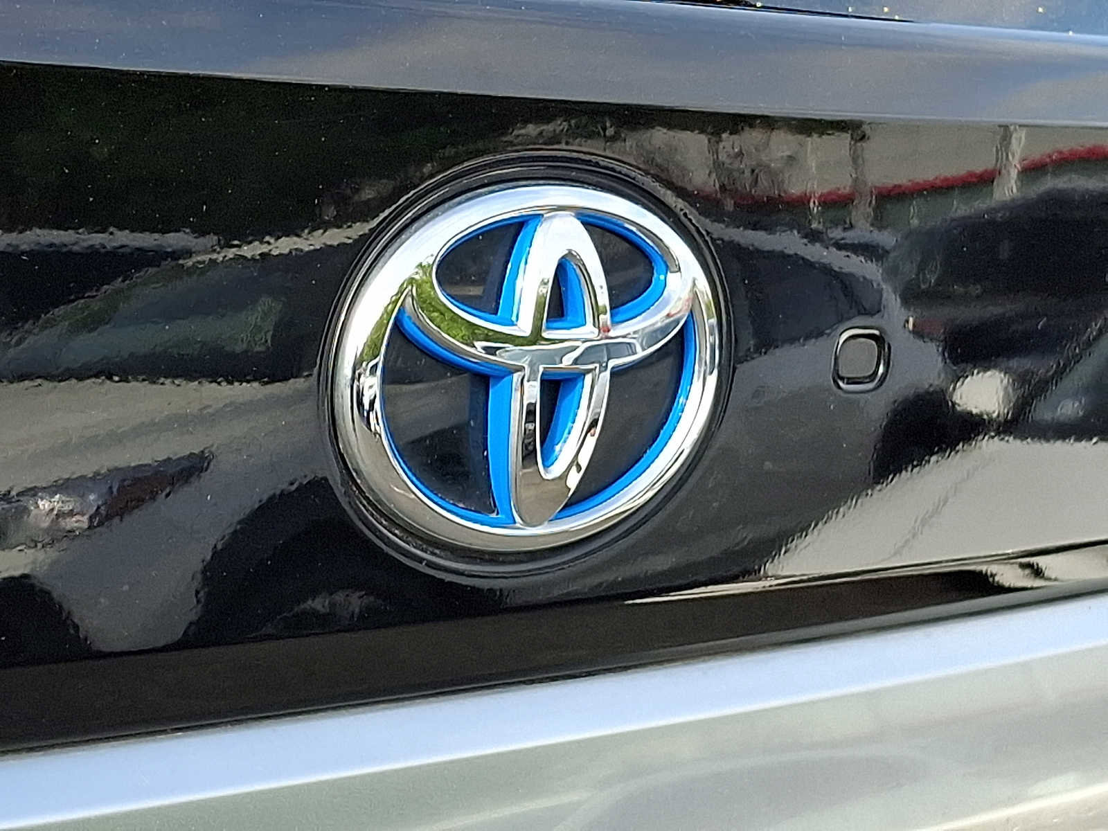 Used 2023 Toyota Sequoia Capstone AWD/4WD image 29