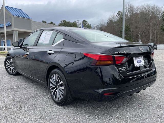 Used 2025 Nissan Altima 2.5 SV FWD image 5