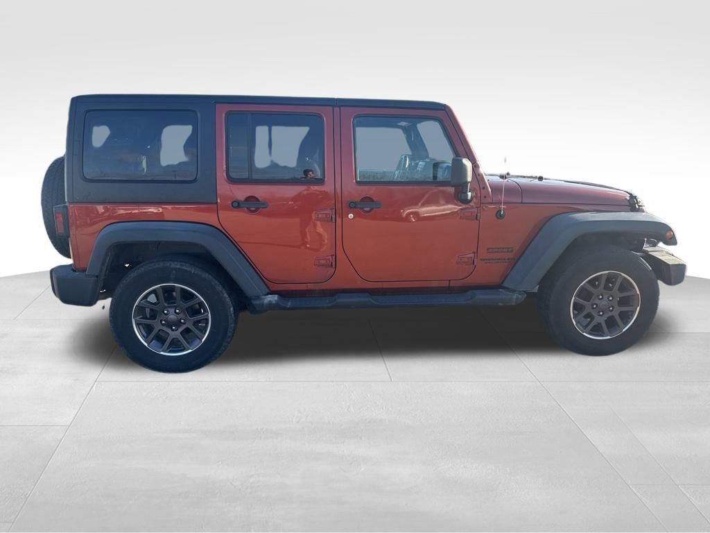 Used 2014 Jeep Wrangler Unlimited Sport w/ Dual Top Group image 8