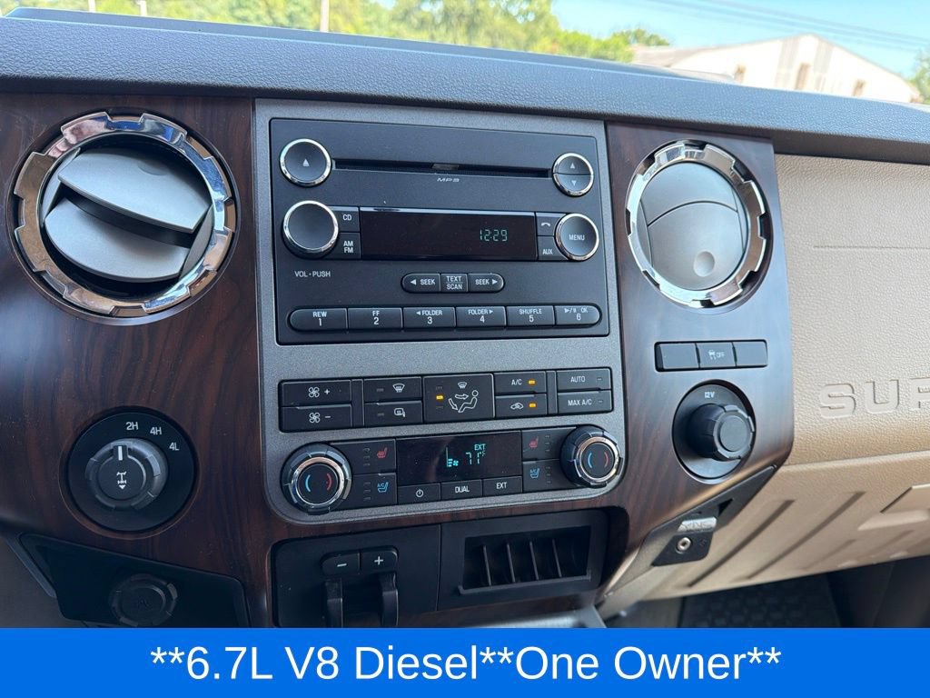 Used 2011 Ford F350 Lariat w/ Lariat Interior Pkg AWD/4WD image 14