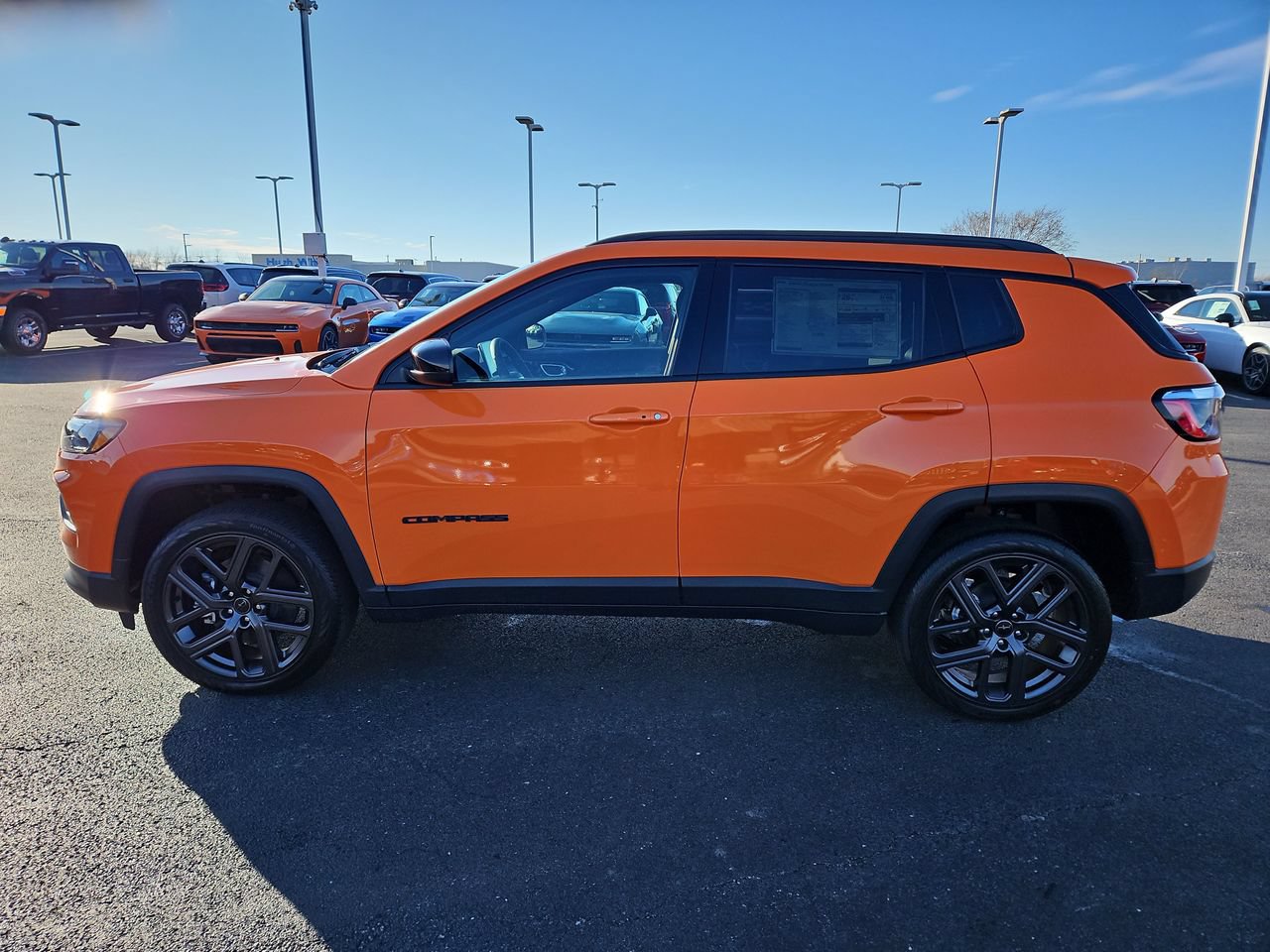 New 2026 Jeep Compass Latitude w/ Sun and Sound Group AWD/4WD image 4