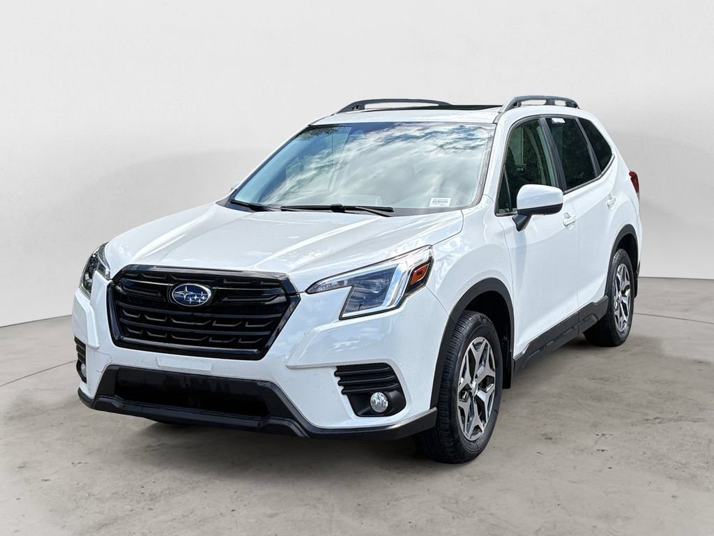 Used 2023 Subaru Forester Premium AWD/4WD image 1