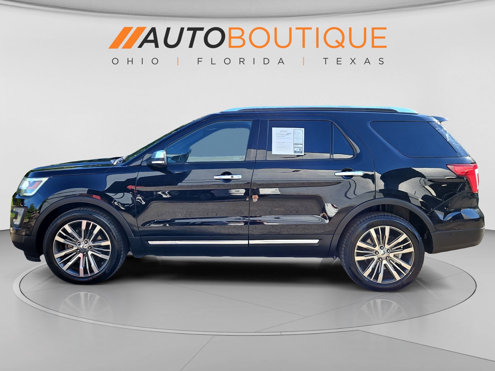 Used 2017 Ford Explorer Platinum AWD/4WD image 2