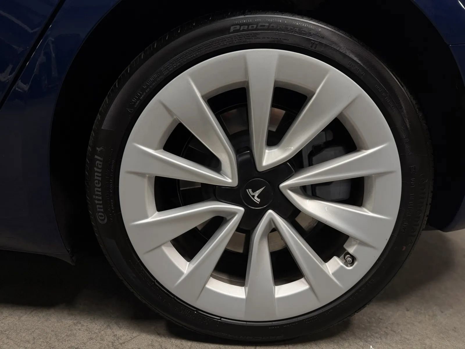 Used 2023 Tesla Model 3 Standard Range RWD image 36