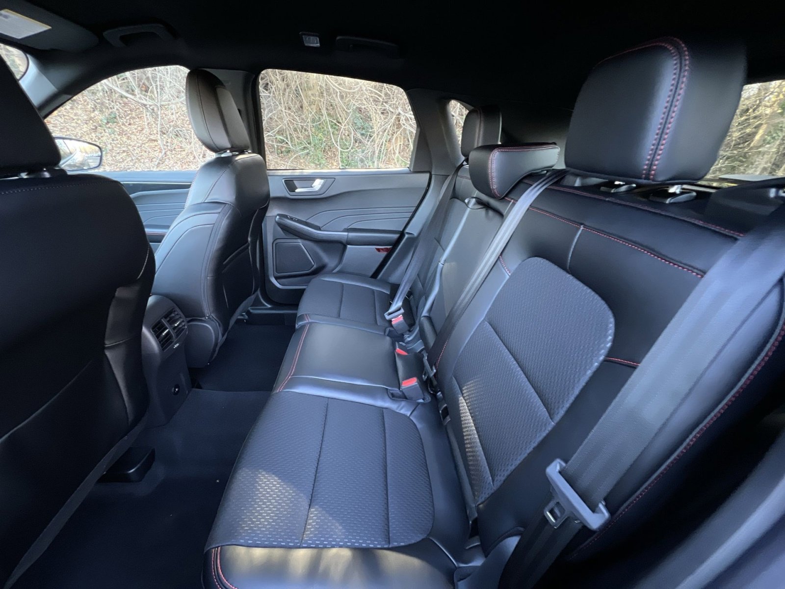 New 2026 Ford Escape ST-Line w/ Tech Pack #1 image 24