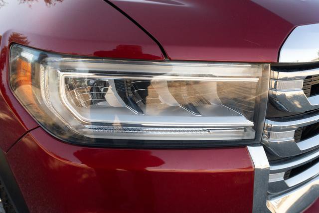 Used 2021 GMC Acadia SLE w/ Driver Convenience Package image 37