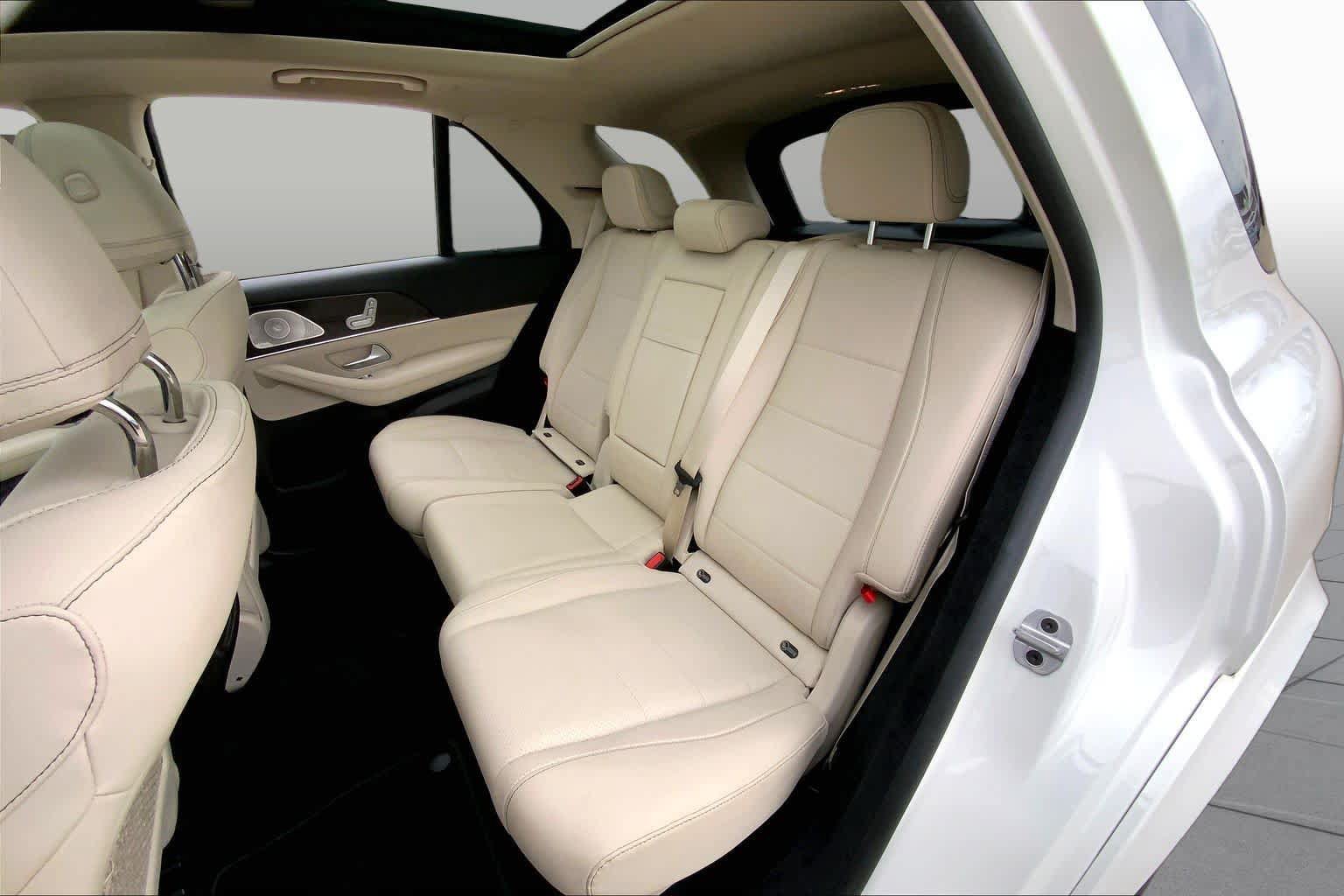 Used 2021 Mercedes-Benz GLE 450 4MATIC image 17