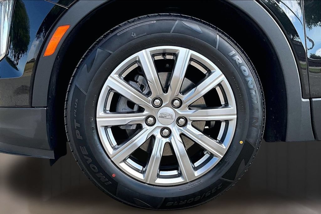 Certified 2023 Cadillac XT4 Premium Luxury FWD image 8