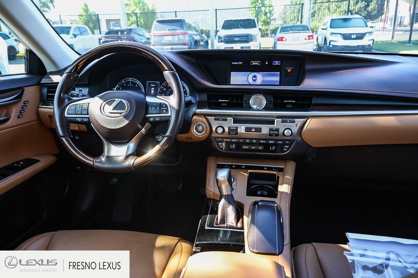 Used 2016 Lexus ES 350 w/ Navigation System Package FWD image 13