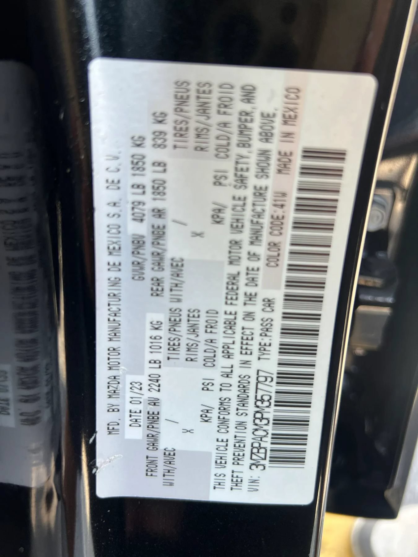 Used 2023 MAZDA MAZDA3 s FWD image 32