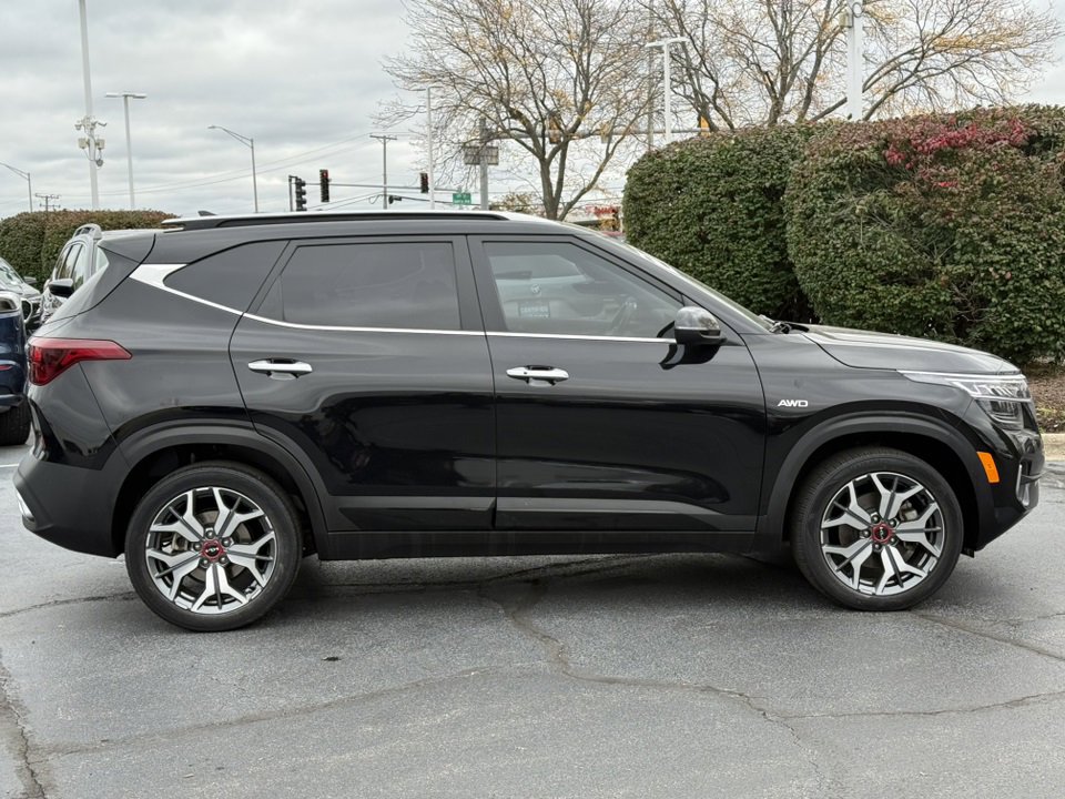 Used 2022 Kia Seltos SX image 9