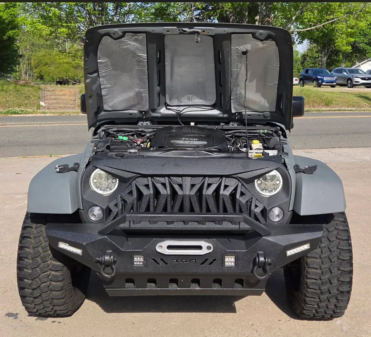 Used 2015 Jeep Wrangler Unlimited Sahara w/ Dual Top Group image 5