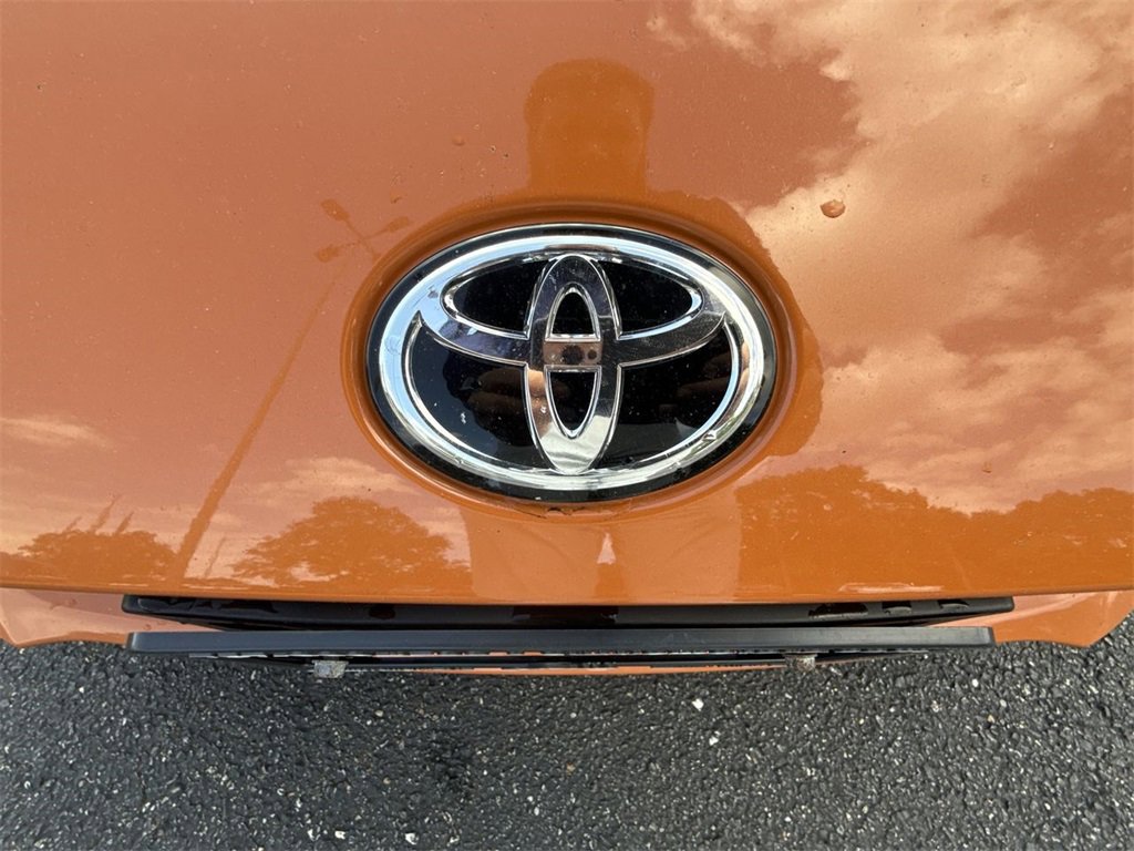 Used 2023 Toyota GR86 10th Anniversary SE image 29