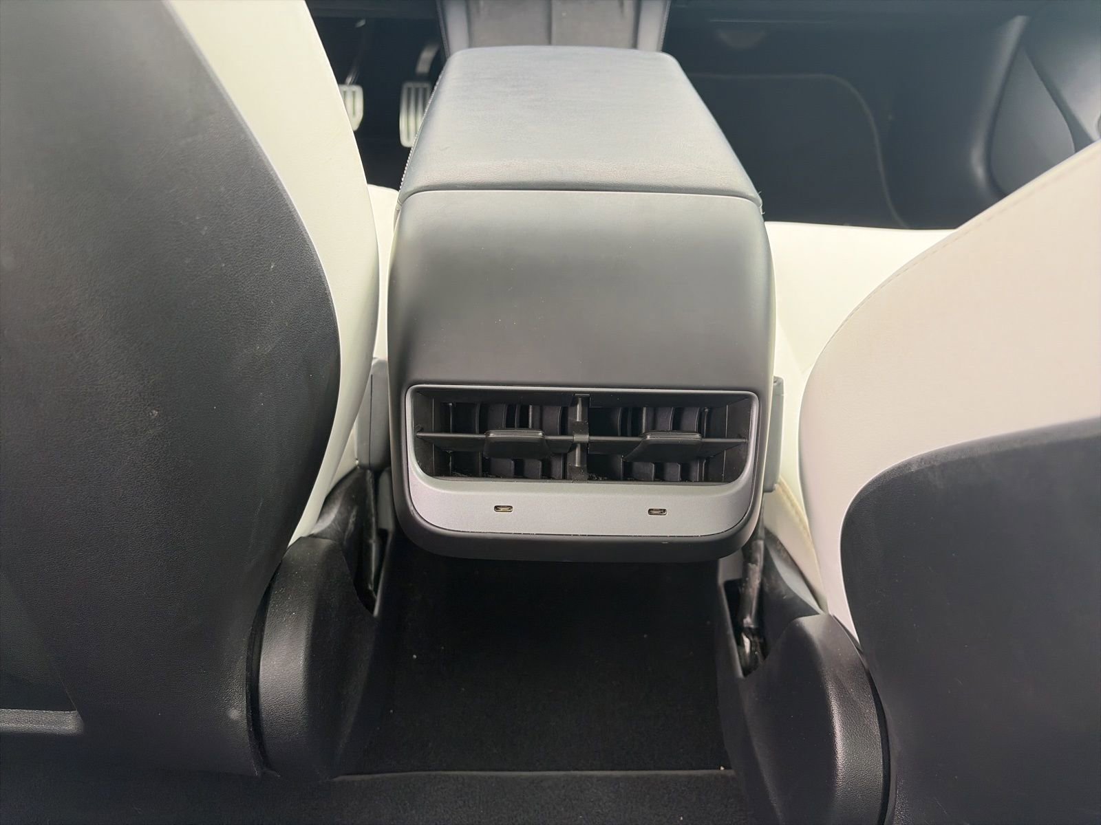 Used 2023 Tesla Model 3 Performance image 10