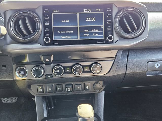 Used 2020 Toyota Tacoma TRD Off-Road w/ Technology Package image 18