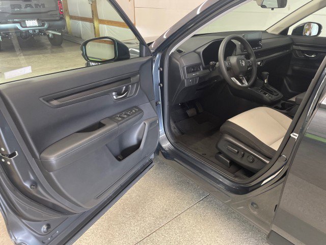 Used 2023 Honda CR-V EX image 10
