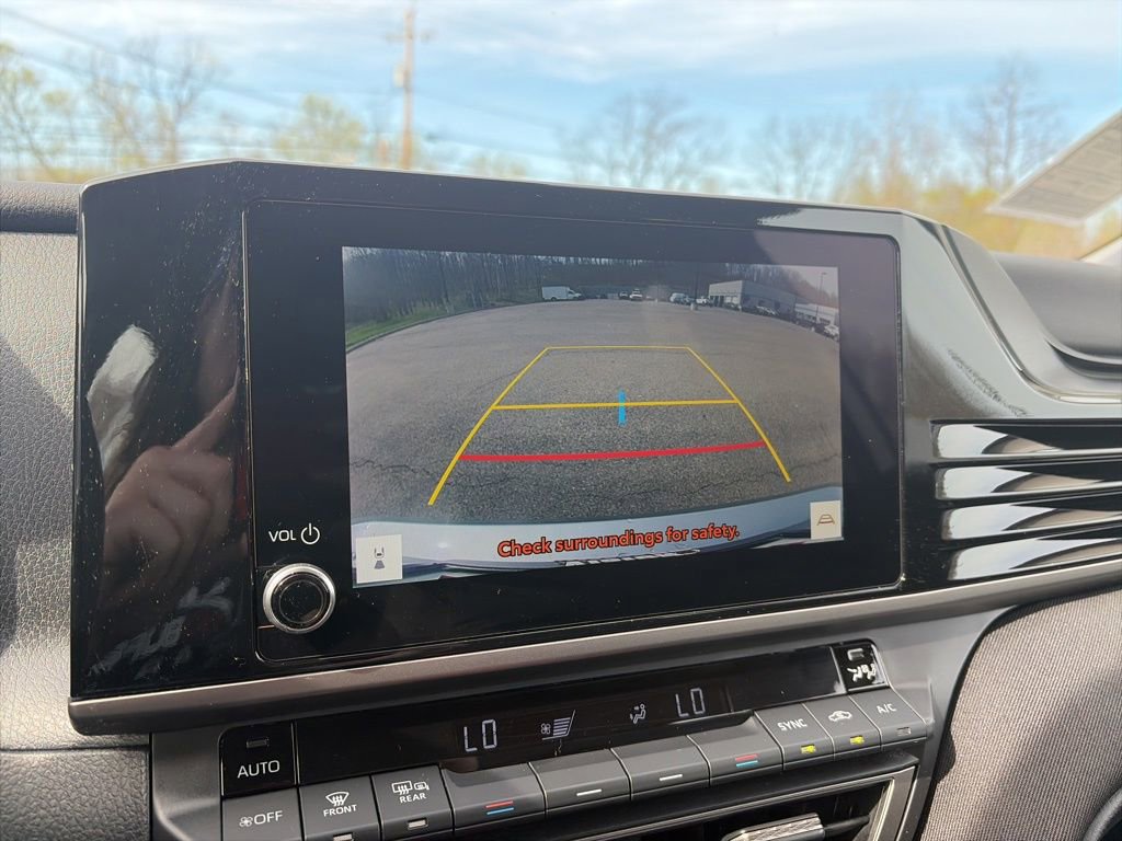 Used 2025 Toyota Camry LE FWD image 26