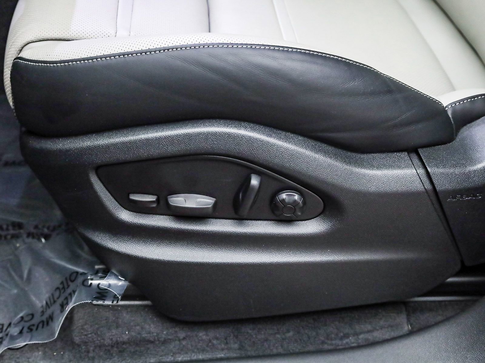 Used 2026 Porsche Cayenne GTS image 56