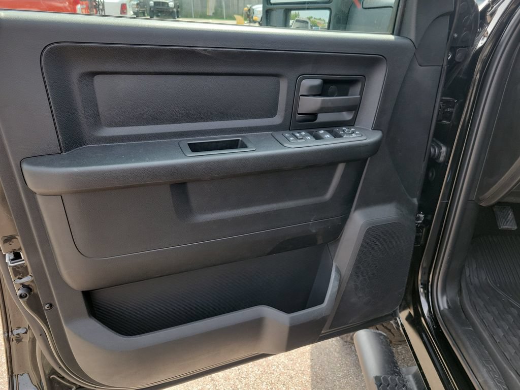 New 2026 RAM 2500 Warlock AWD/4WD image 13