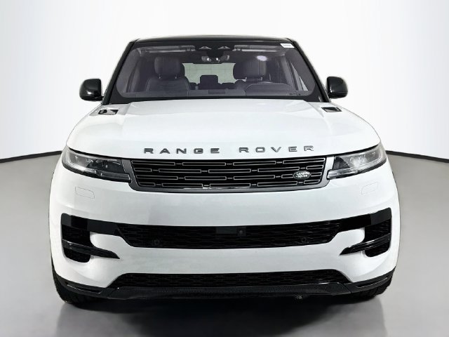 Used 2023 Land Rover Range Rover Sport SE AWD/4WD image 2