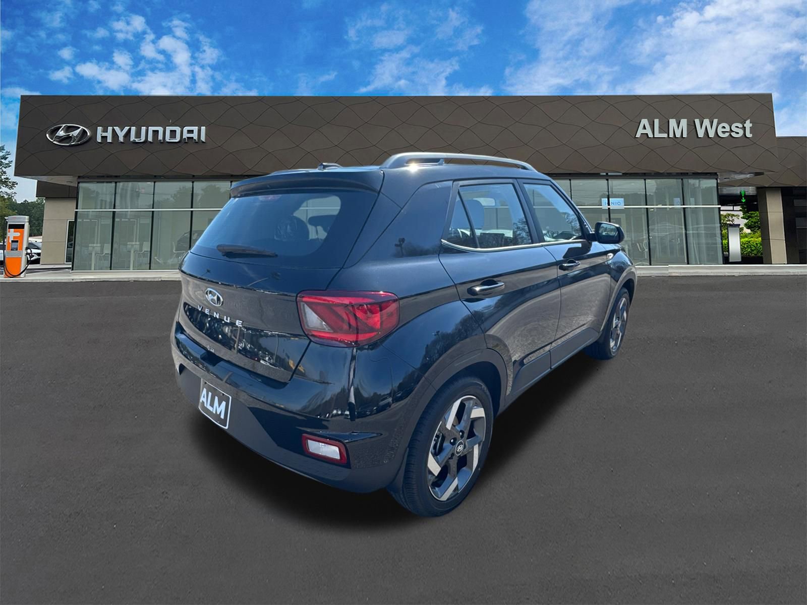 New 2026 Hyundai Venue SEL FWD image 6