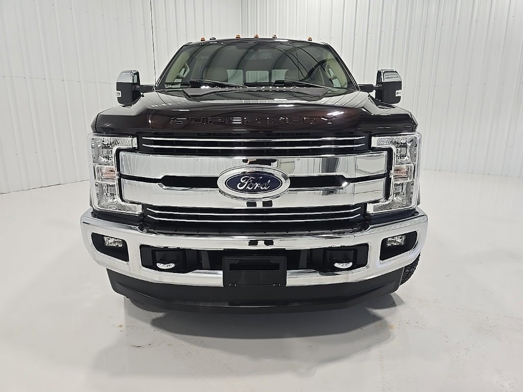 Used 2018 Ford F250 Lariat w/ Chrome Package image 11